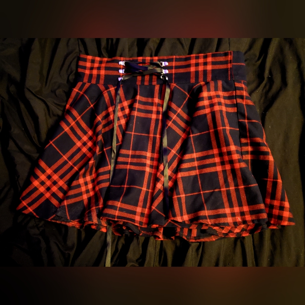 Red Plaid Skirt with Lace-up detail XXL